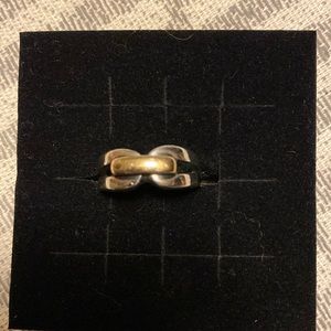 JAMES AVERY Size 4 Sterling Silver with Gold Center Ring